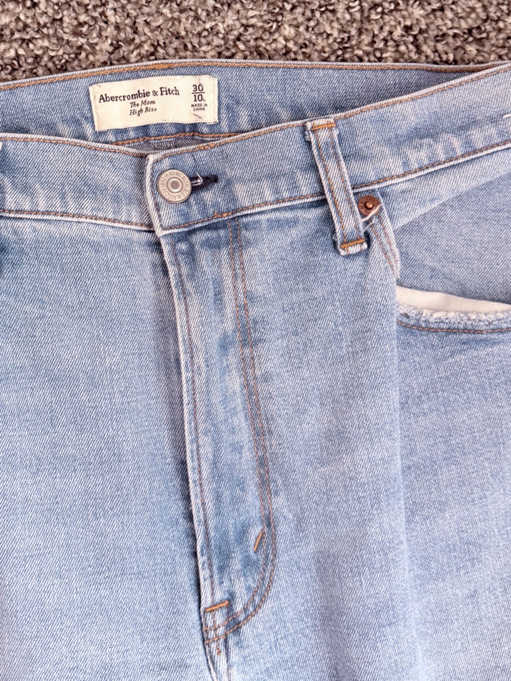 Abercrombie High Rise Jeans - Picture 5 of 5